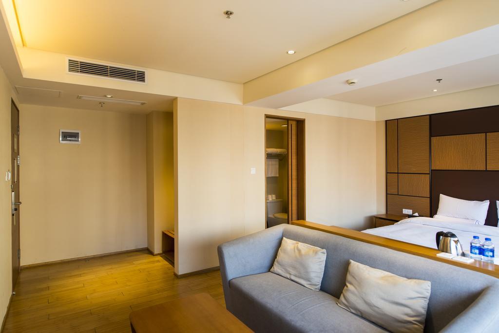 Ji Hotel Chengdu West Hi-Tech Zone Longhu Exterior foto